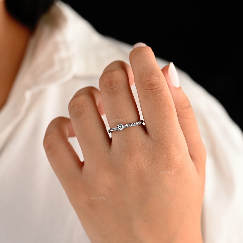 ANILLO ORO BLANCO SELENDRA