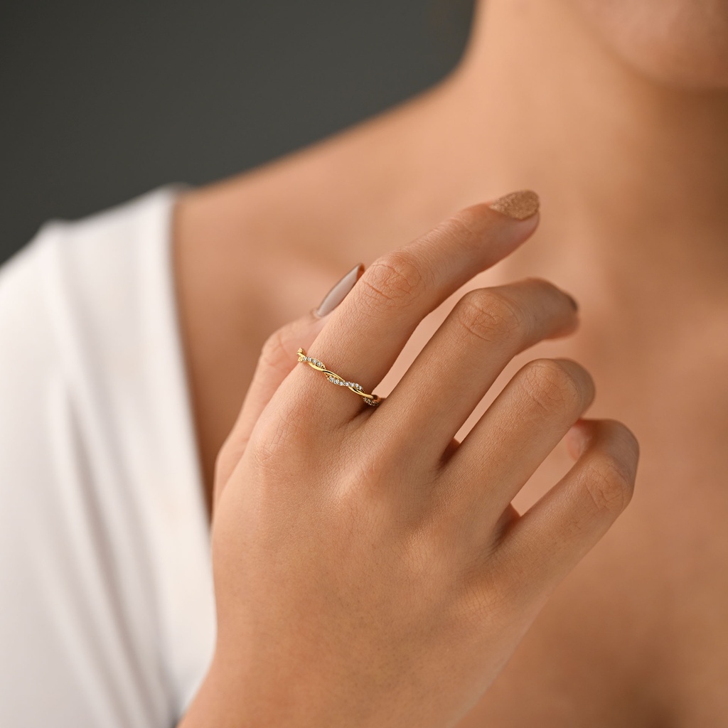 ANILLO TRENZADO ESTELAR