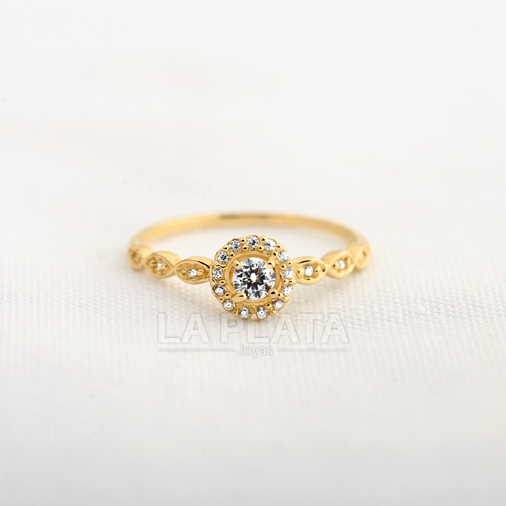 ANILLO CON CIRCONES CON GRAVADO