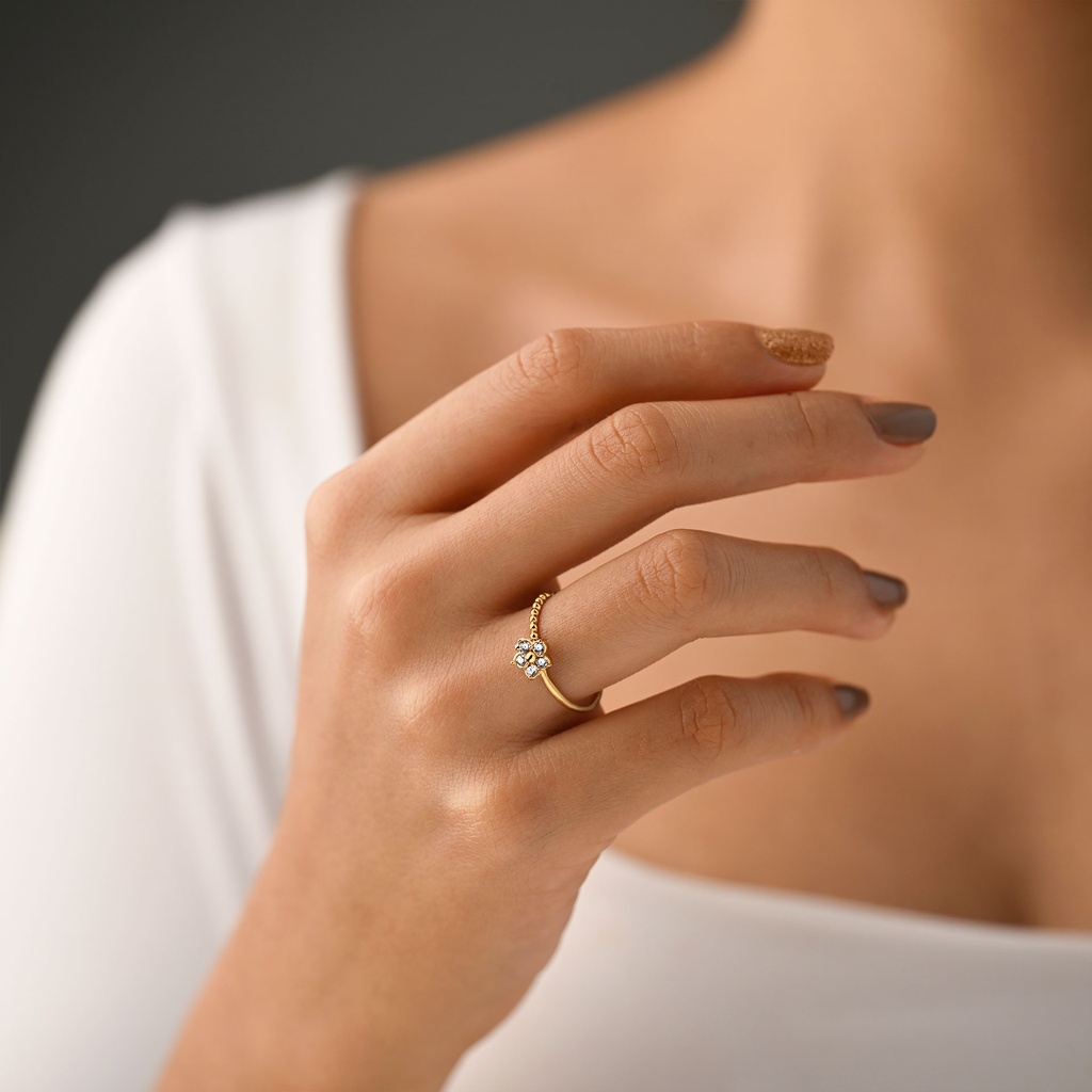 ANILLO HOJITAS CON CIRCÓN