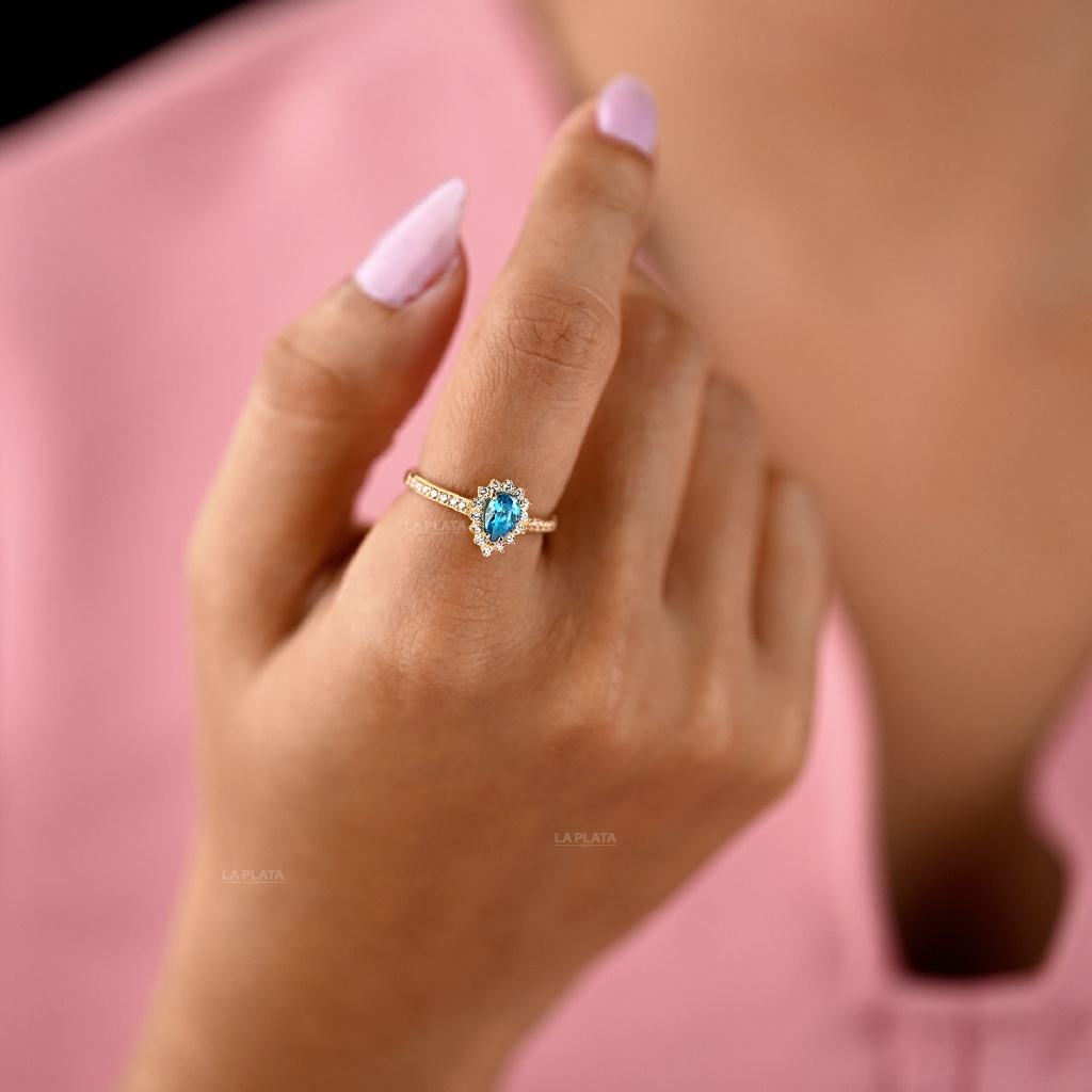 ANILLO GOTA CIRCONADA