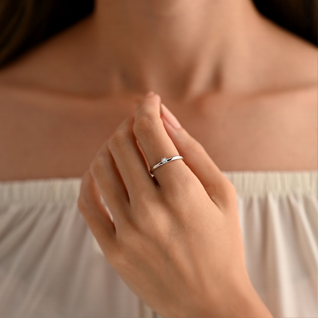 ANILLO CIRCÓN REFLEJO ESTELAR ORO BLANCO