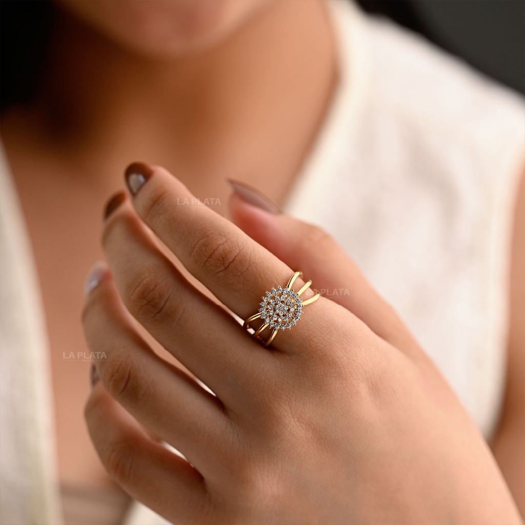 ANILLO CIRCON RASTRO DORADO