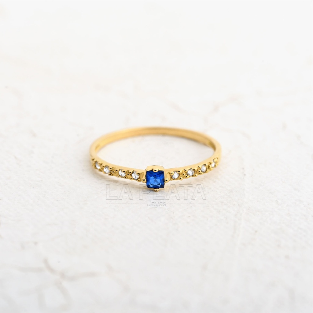 ANILLO CIRCON LUZ CELESTIAL