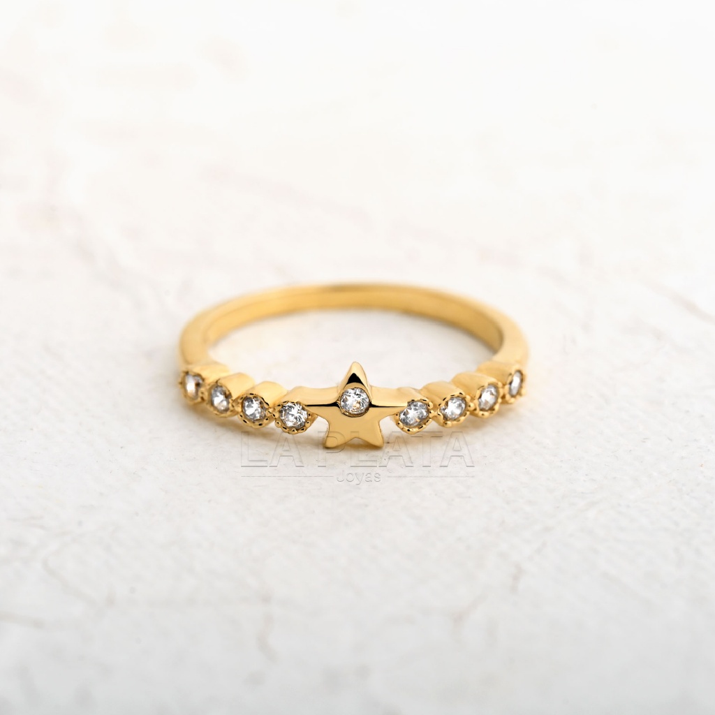 ANILLO CIRCÓN CON ESTRELLA