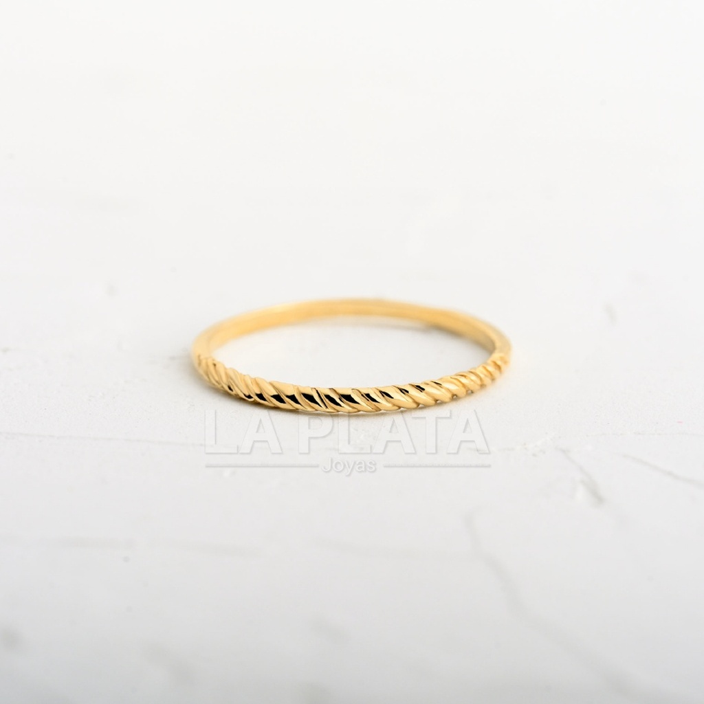 ANILLO TRENZADO SUTIL