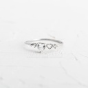 ANILLO CORAZON RANURADO  ORO BLANCO