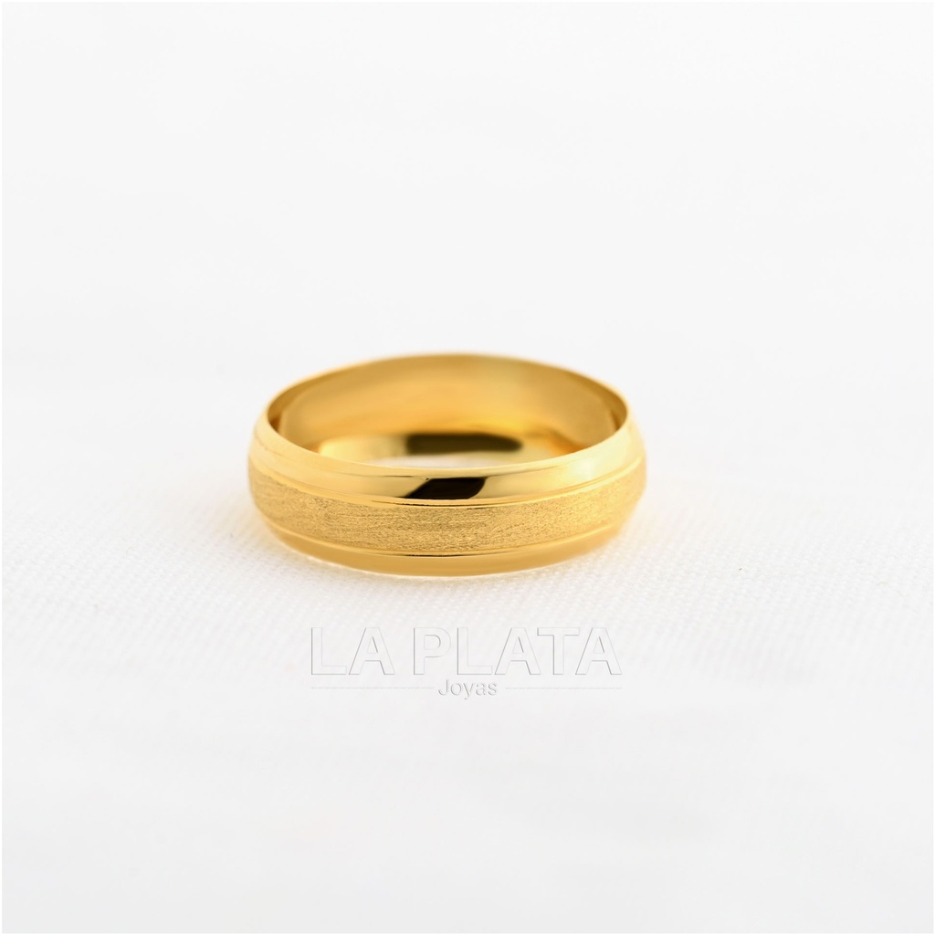 ARGOLLA DE MATRIMONIO CON GRABADO EN EL MEDIO