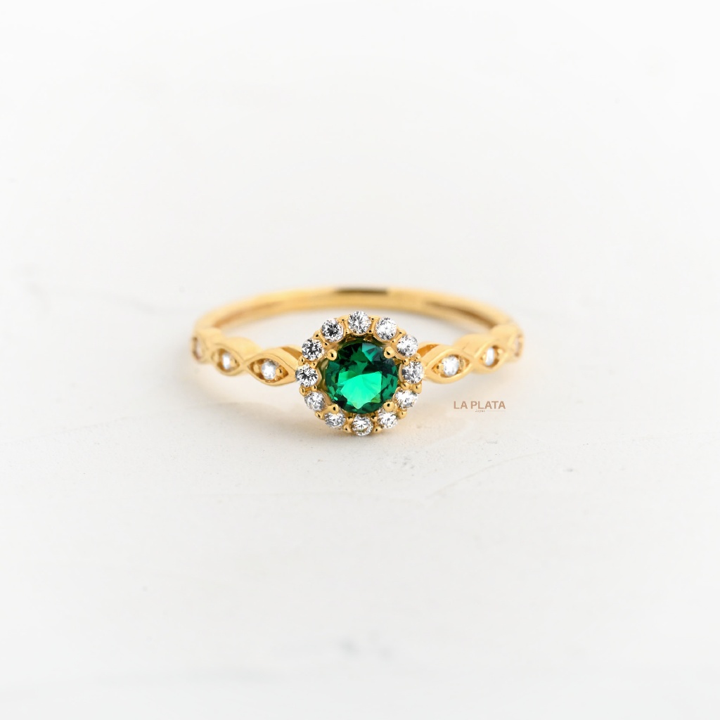 ANILLO FLOR DE CIRCONES