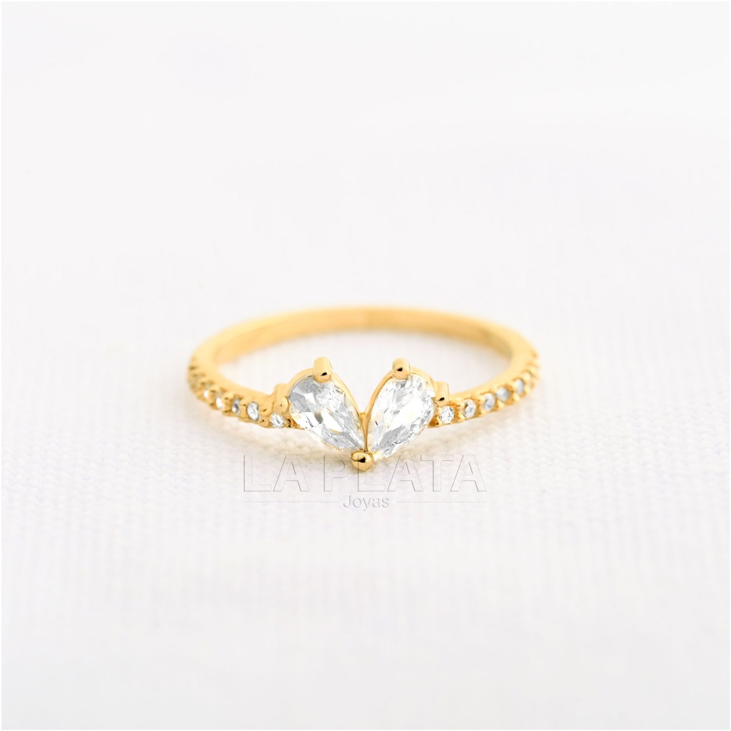 ANILLO CORAZÓN DE CIRCONES