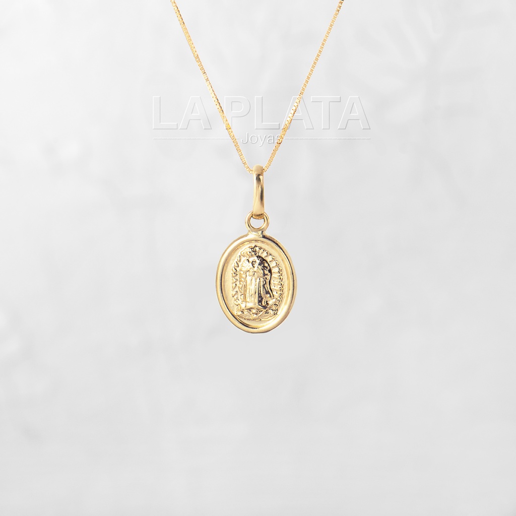 DIJE LA GUADALUPANA OVALADA